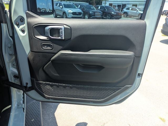 2023 Jeep Wrangler Altitude