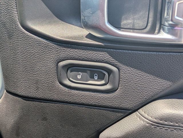 2023 Jeep Wrangler Altitude