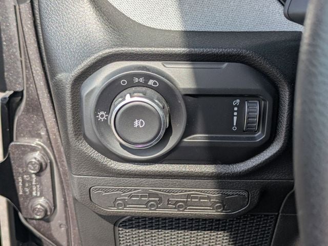 2025 Jeep Wrangler 2-Door Sport 4x4