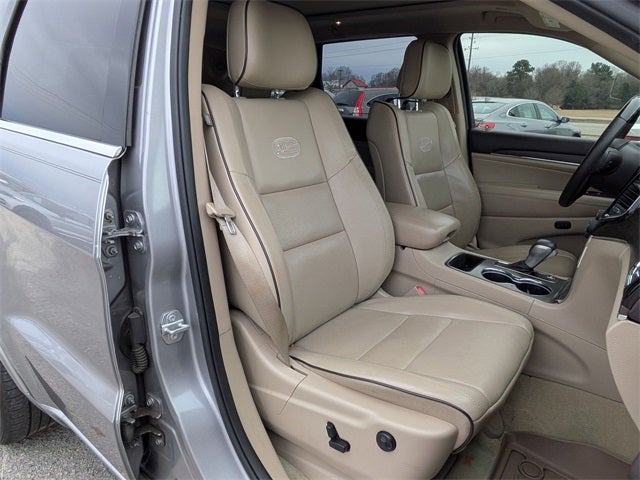 2019 Jeep Grand Cherokee Overland 4x2