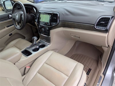 2019 Jeep Grand Cherokee Overland 4x2