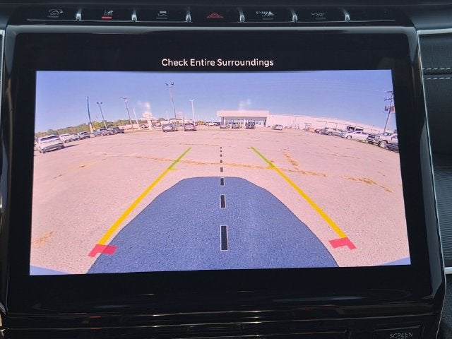 2027 Jeep Grand Cherokee GRAND CHEROKEE LAREDO 4X2