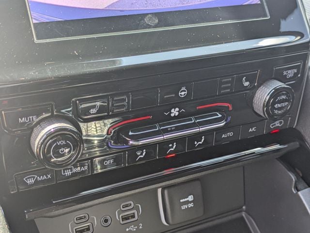 2023 Jeep Grand Cherokee Altitude 4x2