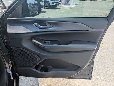2023 Jeep Grand Cherokee Altitude 4x2