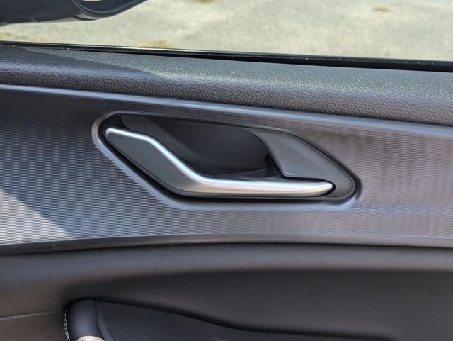 2023 Jeep Grand Cherokee Altitude 4x2