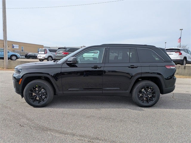 2026 Jeep Grand Cherokee GRAND CHEROKEE LAREDO ALTITUDE 4X2