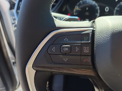 2027 Jeep Grand Cherokee GRAND CHEROKEE LAREDO ALTITUDE 4X2