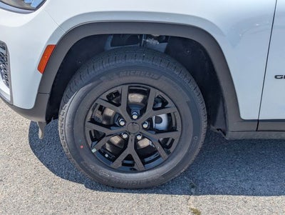 2026 Jeep Grand Cherokee GRAND CHEROKEE LAREDO ALTITUDE 4X2