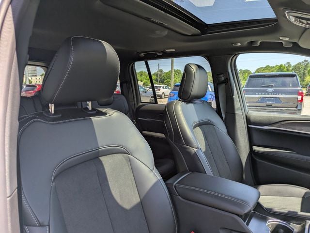 2026 Jeep Grand Cherokee GRAND CHEROKEE LAREDO ALTITUDE 4X2
