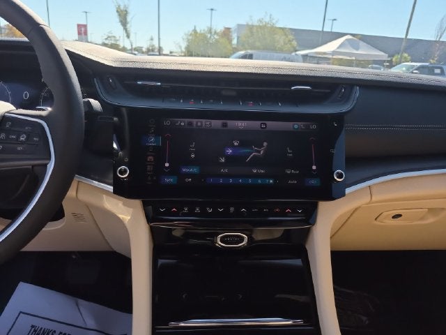 2027 Jeep Grand Cherokee GRAND CHEROKEE LIMITED 4X2