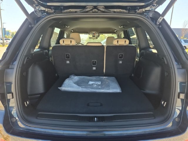 2027 Jeep Grand Cherokee GRAND CHEROKEE LIMITED 4X2