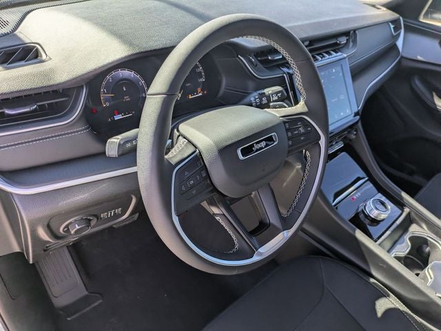 2026 Jeep Grand Cherokee GRAND CHEROKEE LAREDO X 4X4