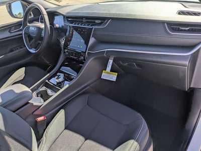 2026 Jeep Grand Cherokee GRAND CHEROKEE LAREDO X 4X4