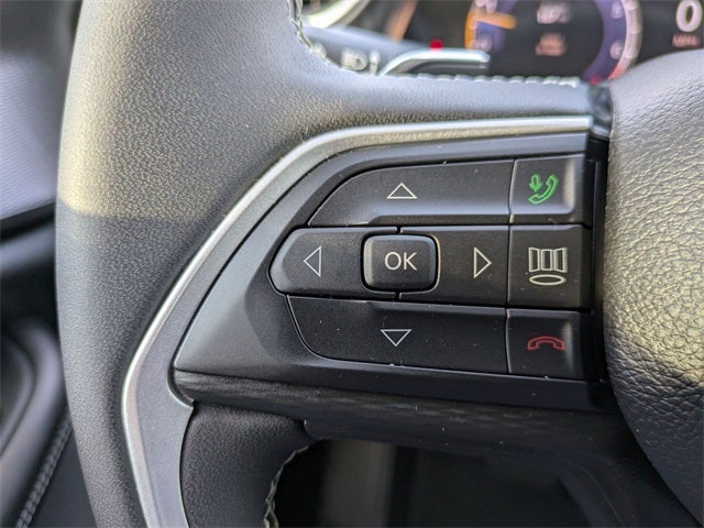 2023 Jeep Grand Cherokee Laredo 4x4