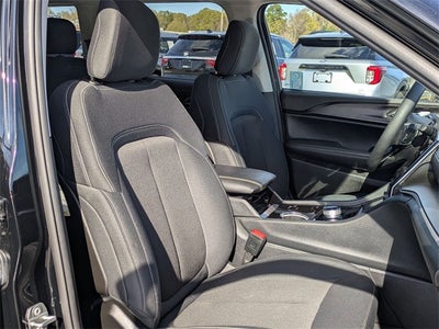 2023 Jeep Grand Cherokee Laredo 4x4