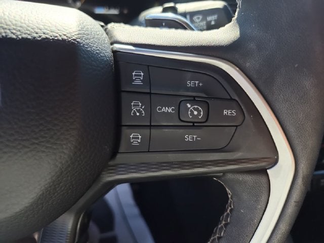 2026 Jeep Grand Cherokee Laredo 4x4