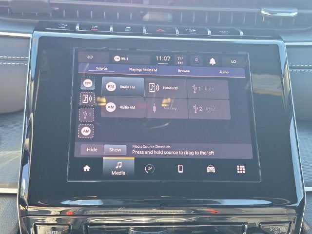 2026 Jeep Grand Cherokee Laredo 4x4