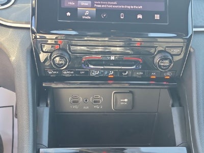 2026 Jeep Grand Cherokee Laredo 4x4
