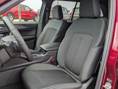 2026 Jeep Grand Cherokee GRAND CHEROKEE LAREDO X 4X4