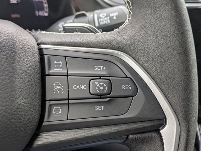 2026 Jeep Grand Cherokee GRAND CHEROKEE LAREDO X 4X4