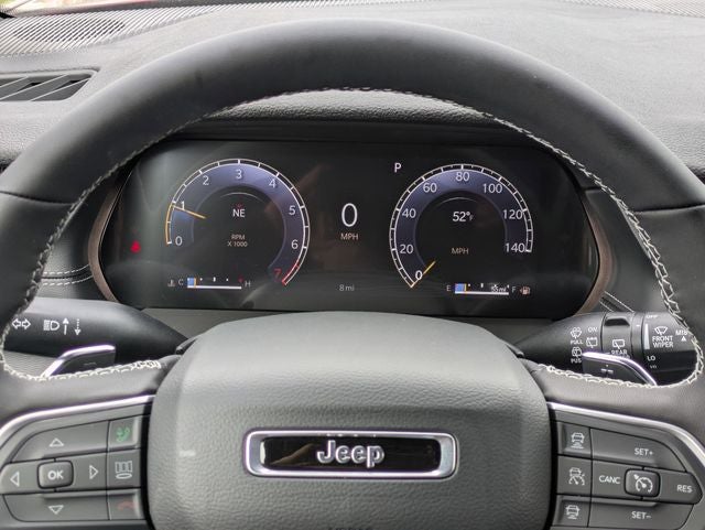 2026 Jeep Grand Cherokee GRAND CHEROKEE LAREDO X 4X4