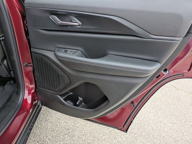 2026 Jeep Grand Cherokee GRAND CHEROKEE LAREDO X 4X4