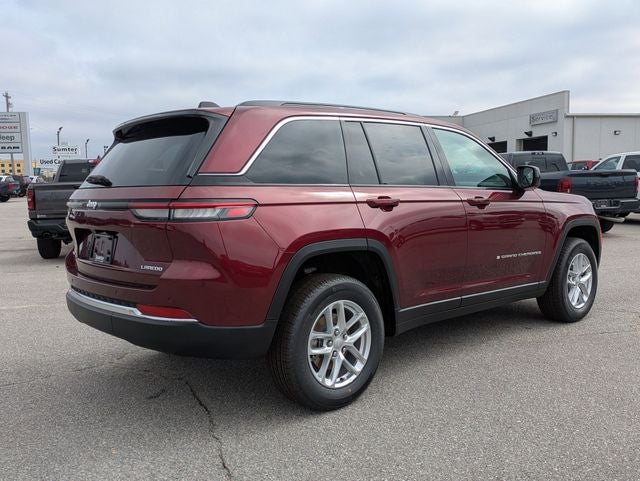 2026 Jeep Grand Cherokee GRAND CHEROKEE LAREDO X 4X4