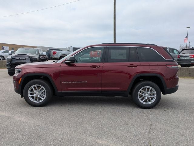 2026 Jeep Grand Cherokee GRAND CHEROKEE LAREDO X 4X4