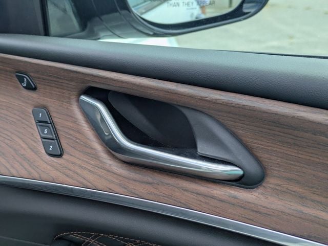 2025 Jeep Grand Cherokee Summit 4x4