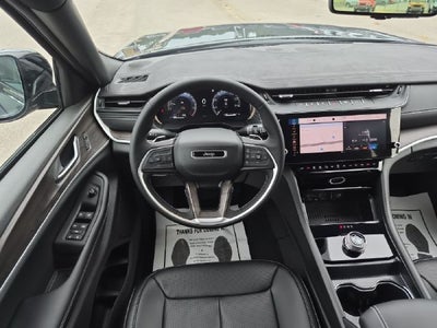 2027 Jeep Grand Cherokee GRAND CHEROKEE L LIMITED 4X2