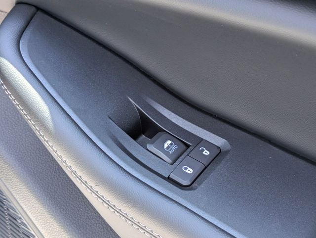 2026 Jeep Grand Cherokee GRAND CHEROKEE L LAREDO 4X4