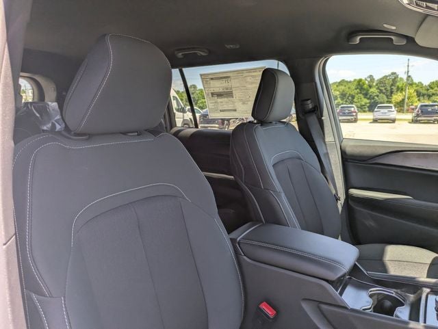 2026 Jeep Grand Cherokee GRAND CHEROKEE L LAREDO 4X4