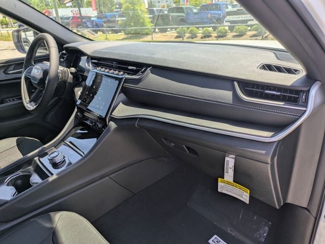 2026 Jeep Grand Cherokee GRAND CHEROKEE L LAREDO 4X4