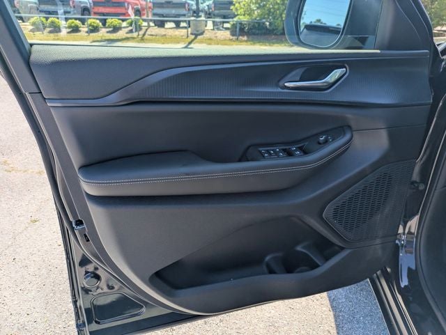 2026 Jeep Grand Cherokee GRAND CHEROKEE L LAREDO 4X4