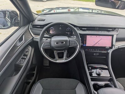 2026 Jeep Grand Cherokee GRAND CHEROKEE L LAREDO ALTITUDE 4X4