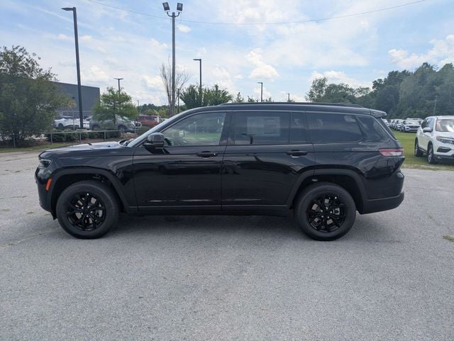 2026 Jeep Grand Cherokee GRAND CHEROKEE L LAREDO ALTITUDE 4X4