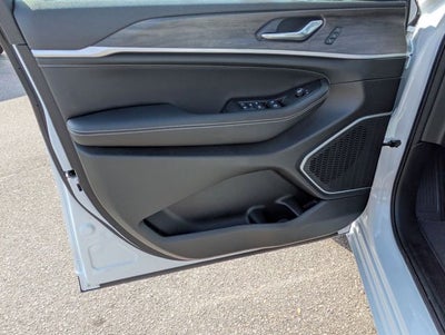 2026 Jeep Grand Cherokee GRAND CHEROKEE L LIMITED RESERVE 4X4