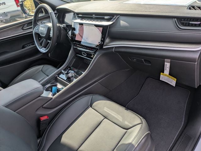 2026 Jeep Grand Cherokee GRAND CHEROKEE L LIMITED RESERVE 4X4