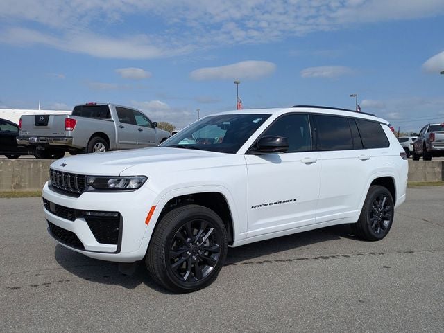 2026 Jeep Grand Cherokee GRAND CHEROKEE L LIMITED RESERVE 4X4