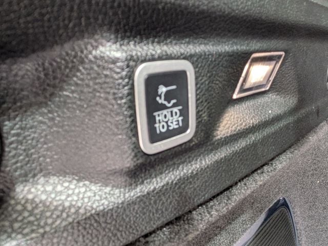 2022 Jeep Grand Cherokee L Overland 4x4