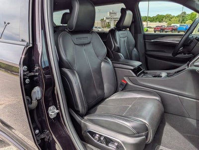 2022 Jeep Grand Cherokee L Overland 4x4