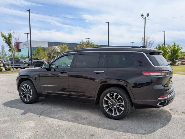 2022 Jeep Grand Cherokee L Overland 4x4