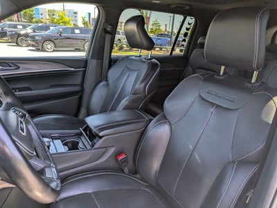 2022 Jeep Grand Cherokee L Overland 4x4