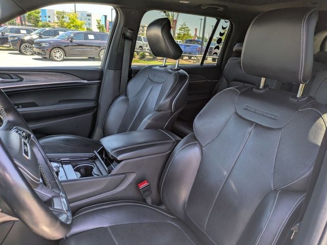 2022 Jeep Grand Cherokee L Overland 4x4
