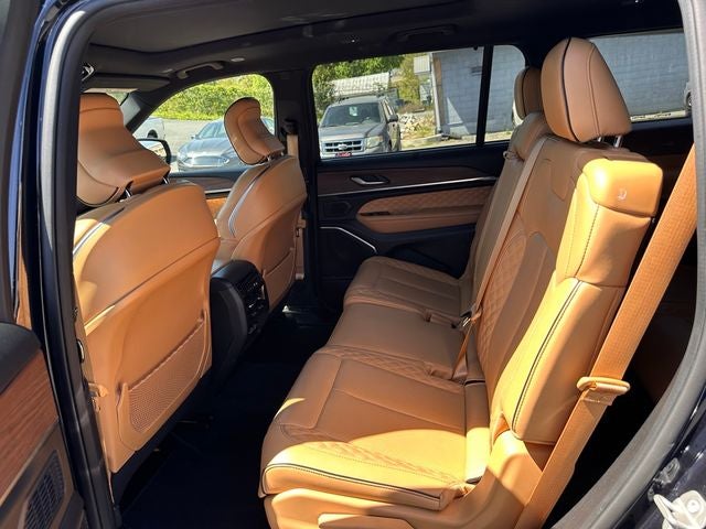 2024 Jeep Grand Cherokee L Summit 4x4