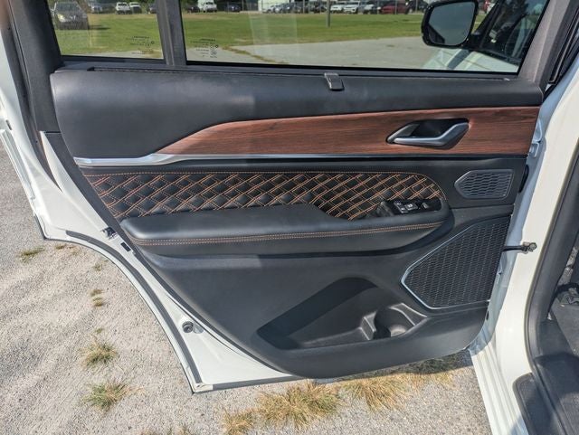 2024 Jeep Grand Cherokee L Summit 4x4