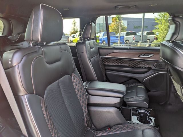 2024 Jeep Grand Cherokee L Summit 4x4