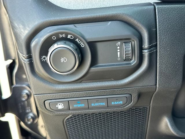 2025 Jeep Wrangler Sahara 4xe