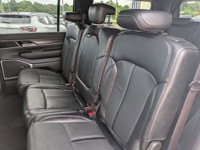 2024 Jeep Wagoneer Series II 4x2