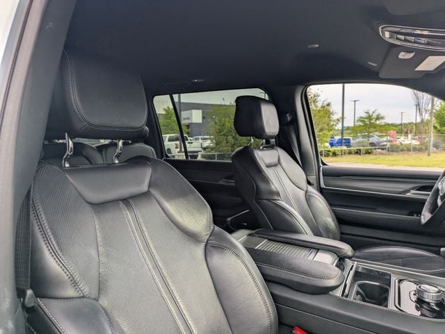 2024 Jeep Wagoneer Series II 4x2